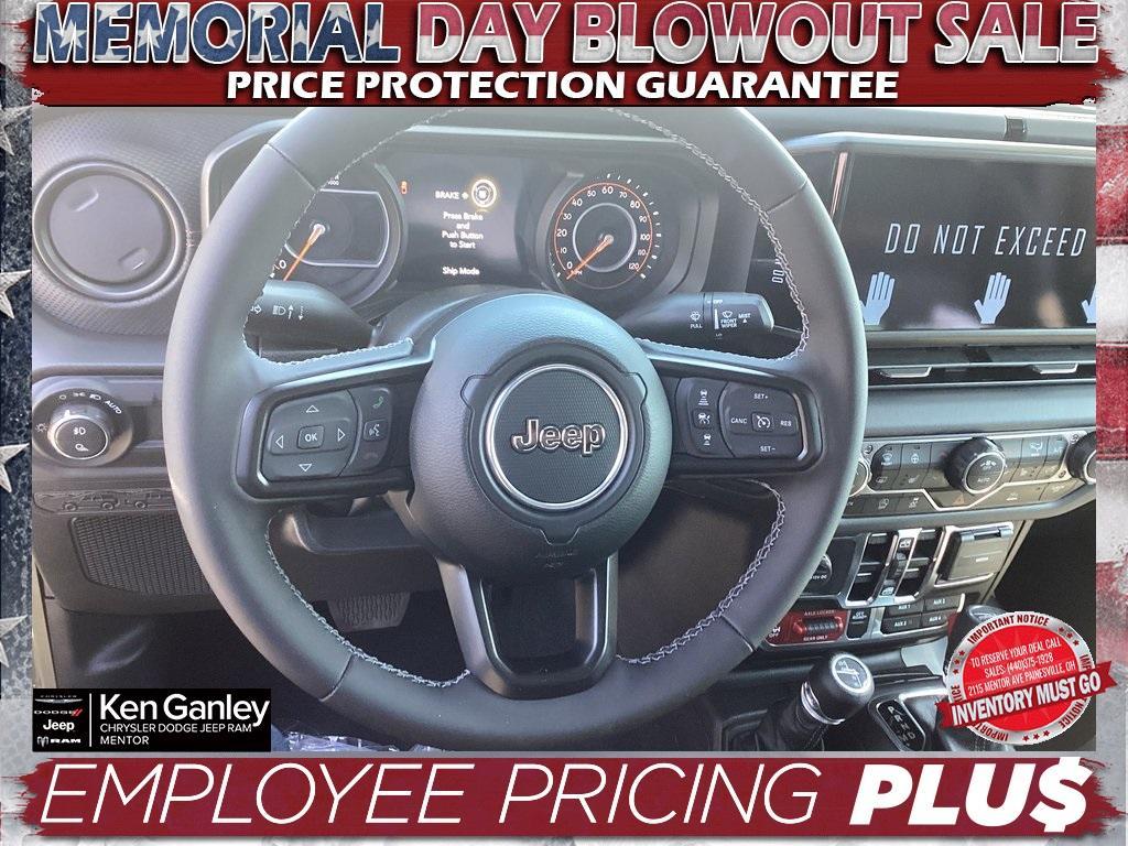new 2025 Jeep Gladiator car, priced at $47,830