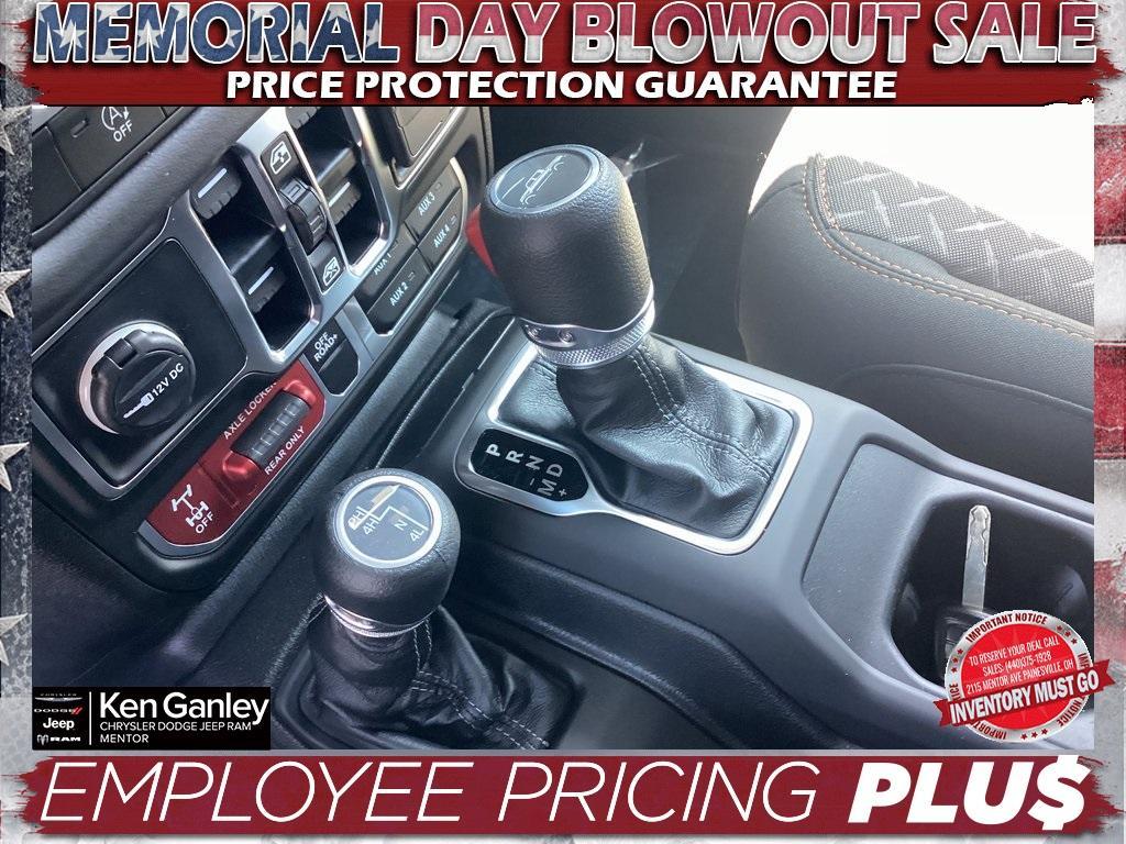 new 2025 Jeep Gladiator car, priced at $47,830