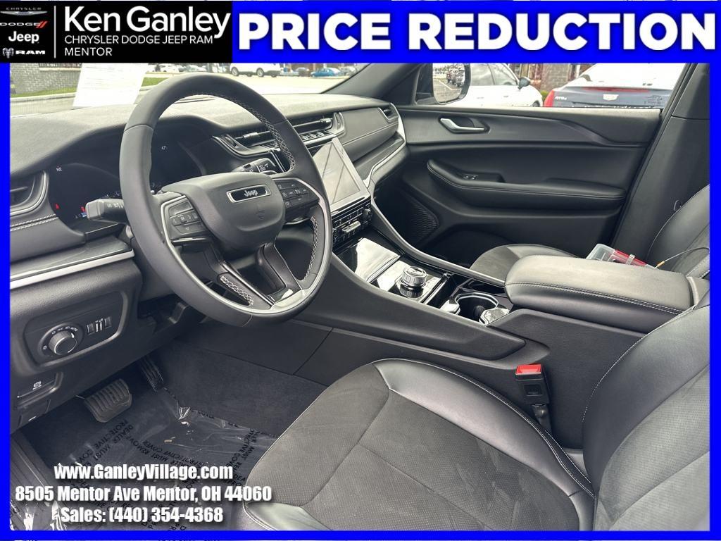 used 2023 Jeep Grand Cherokee car, priced at $32,975
