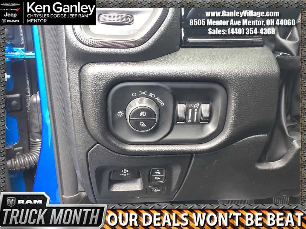 new 2025 Ram 1500 car, priced at $62,547