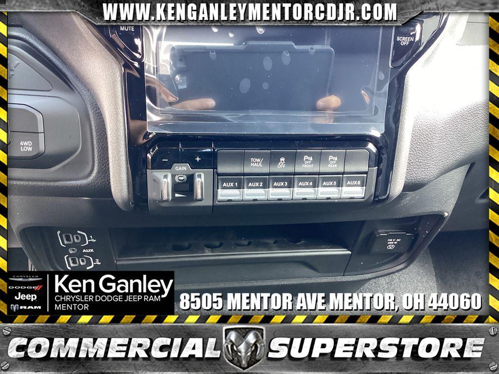 new 2025 Ram 2500 car, priced at $48,832