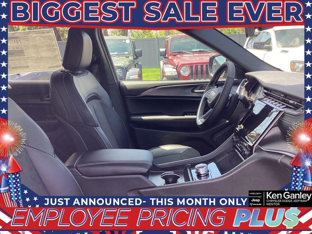 new 2025 Jeep Grand Cherokee L car, priced at $43,452