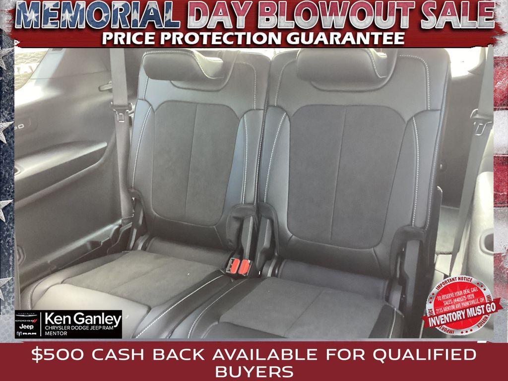 new 2025 Jeep Grand Cherokee L car, priced at $43,452