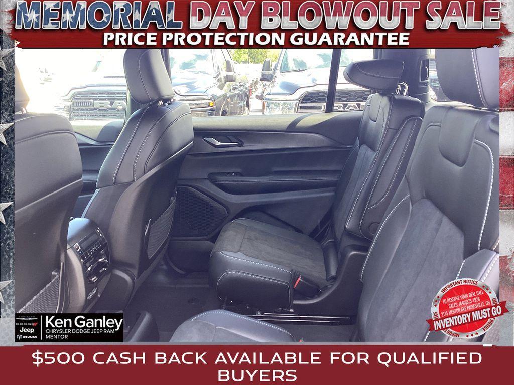 new 2025 Jeep Grand Cherokee L car, priced at $43,452