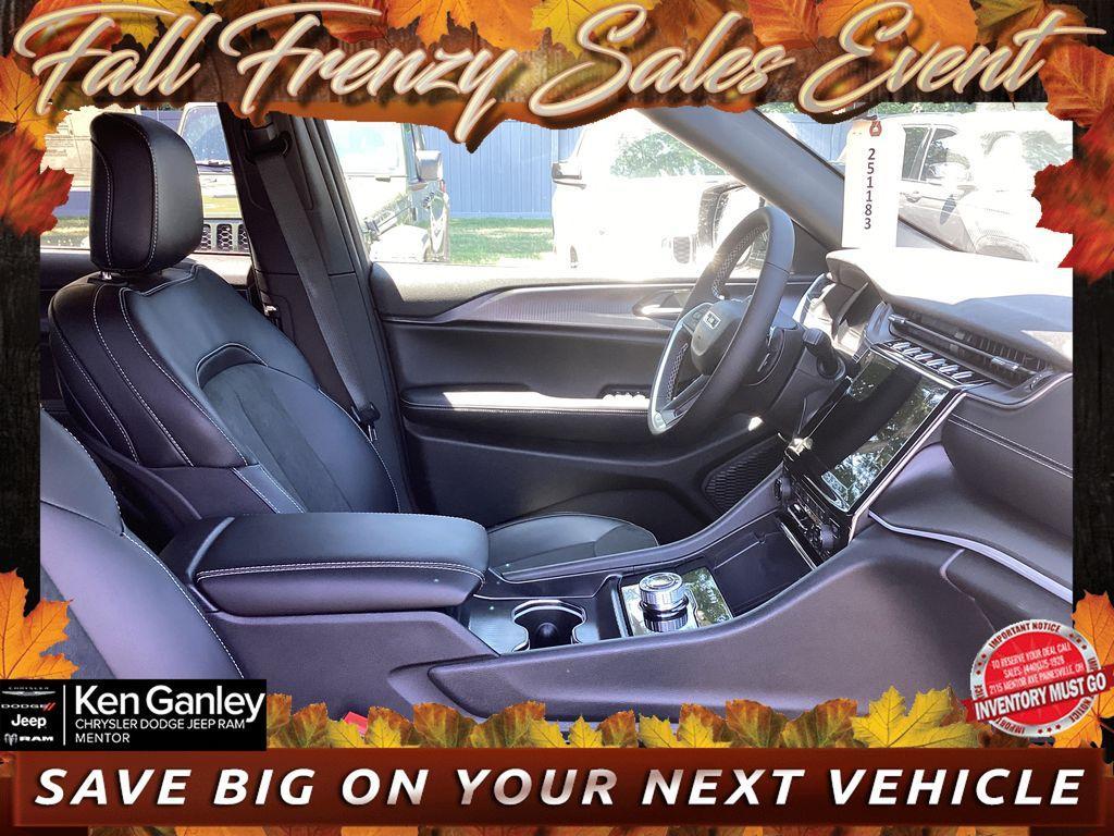 new 2025 Jeep Grand Cherokee L car, priced at $42,152