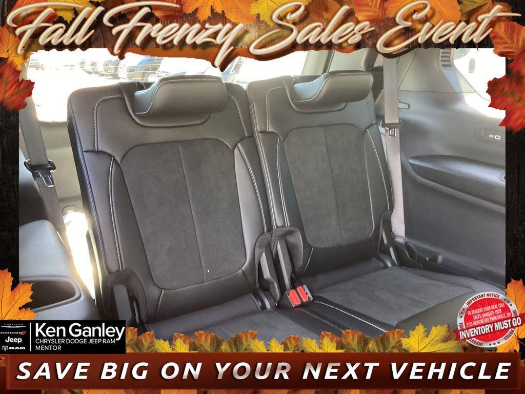 new 2025 Jeep Grand Cherokee L car, priced at $42,152