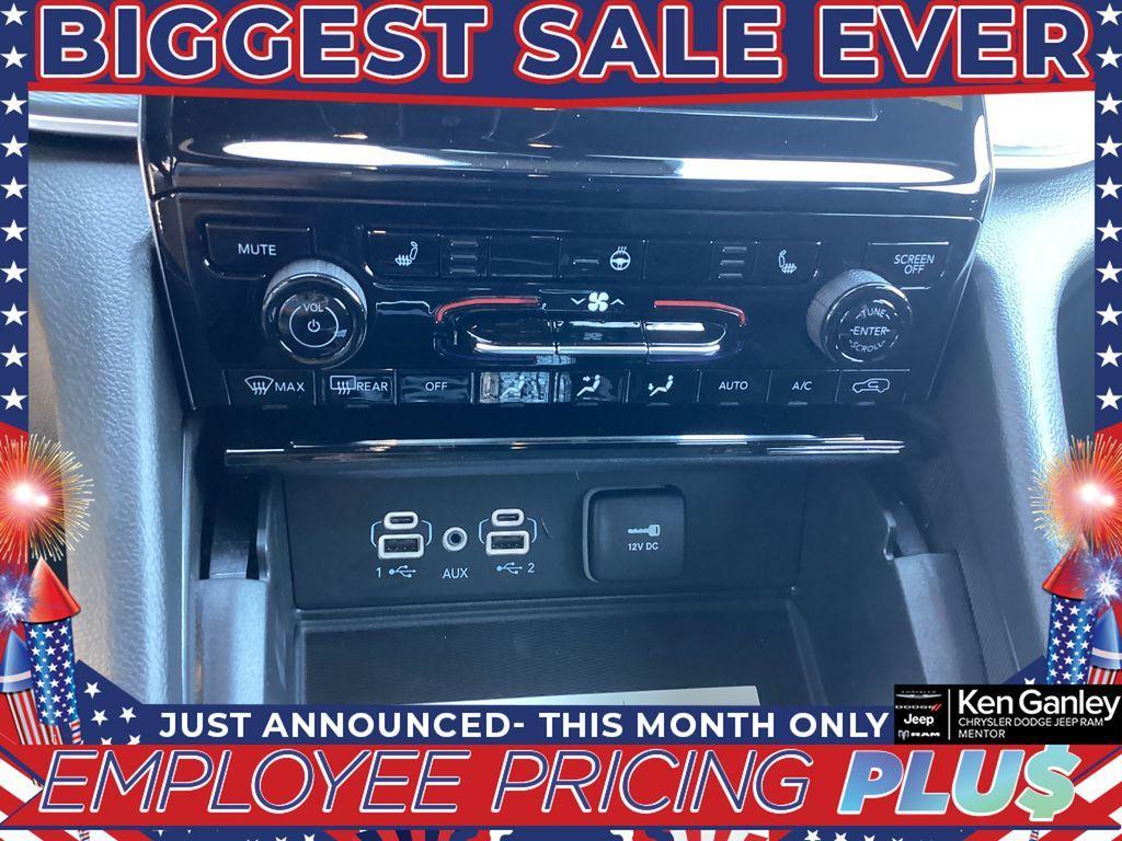 new 2025 Jeep Grand Cherokee L car, priced at $43,452