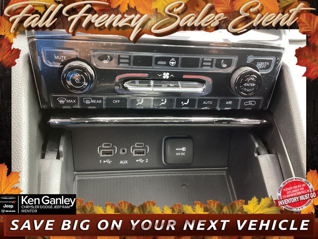 new 2025 Jeep Grand Cherokee car, priced at $41,360