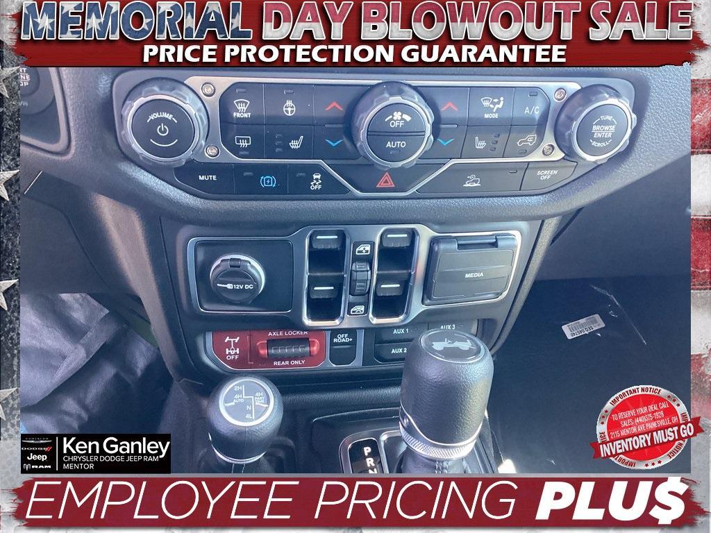 new 2025 Jeep Wrangler 4xe car, priced at $53,600