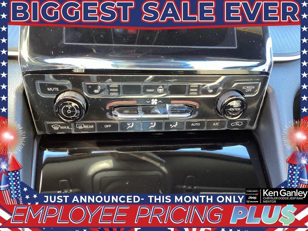 new 2025 Jeep Grand Cherokee L car, priced at $40,725