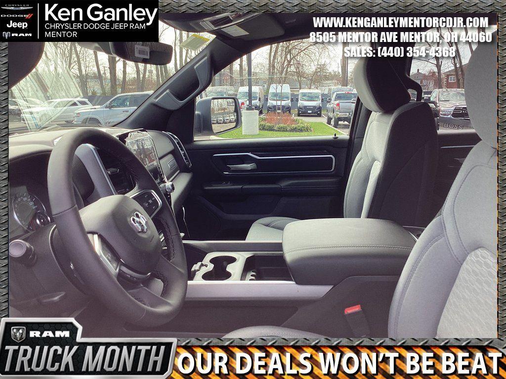 new 2025 Ram 1500 car, priced at $47,177