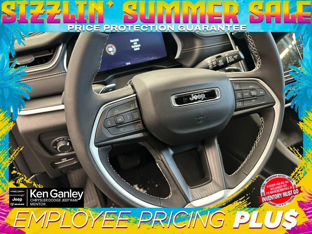 new 2025 Jeep Grand Cherokee car, priced at $41,255