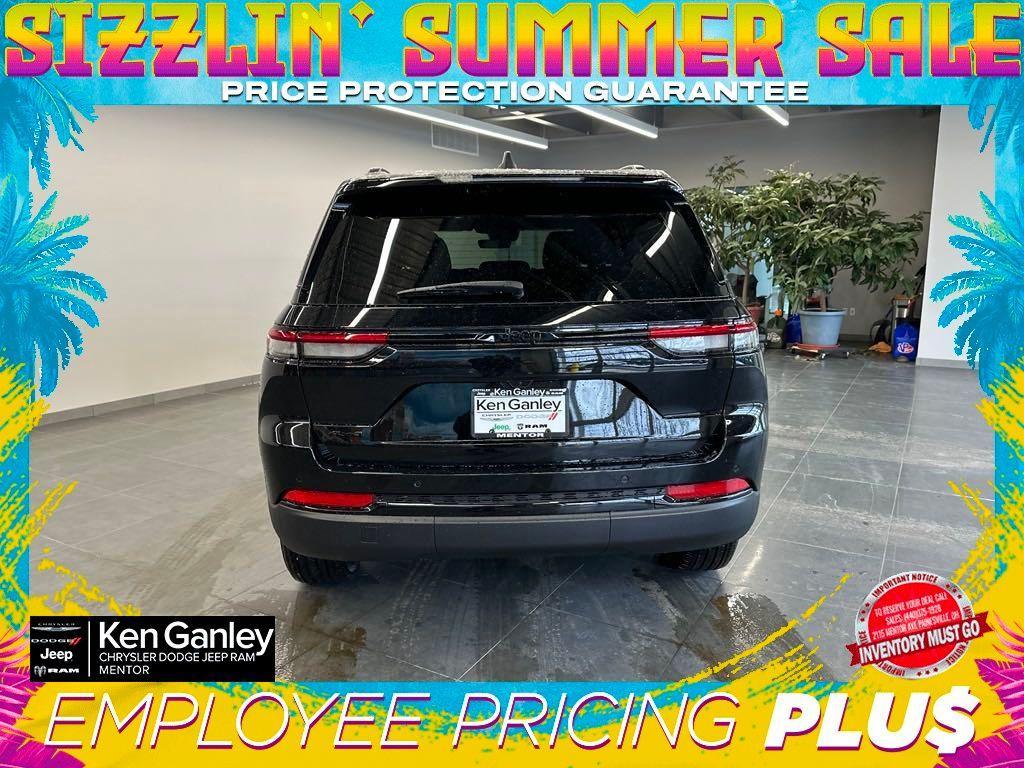 new 2025 Jeep Grand Cherokee car, priced at $41,255