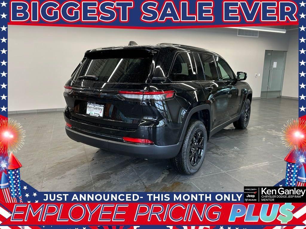 new 2025 Jeep Grand Cherokee car, priced at $41,255