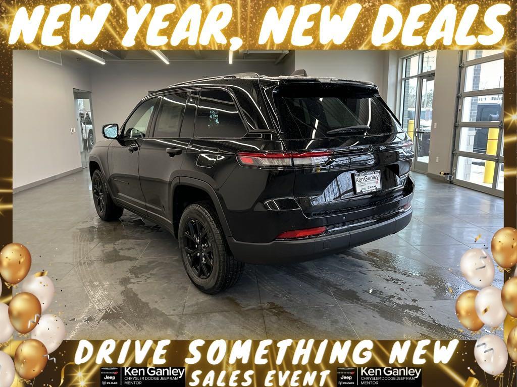 new 2025 Jeep Grand Cherokee car, priced at $44,030