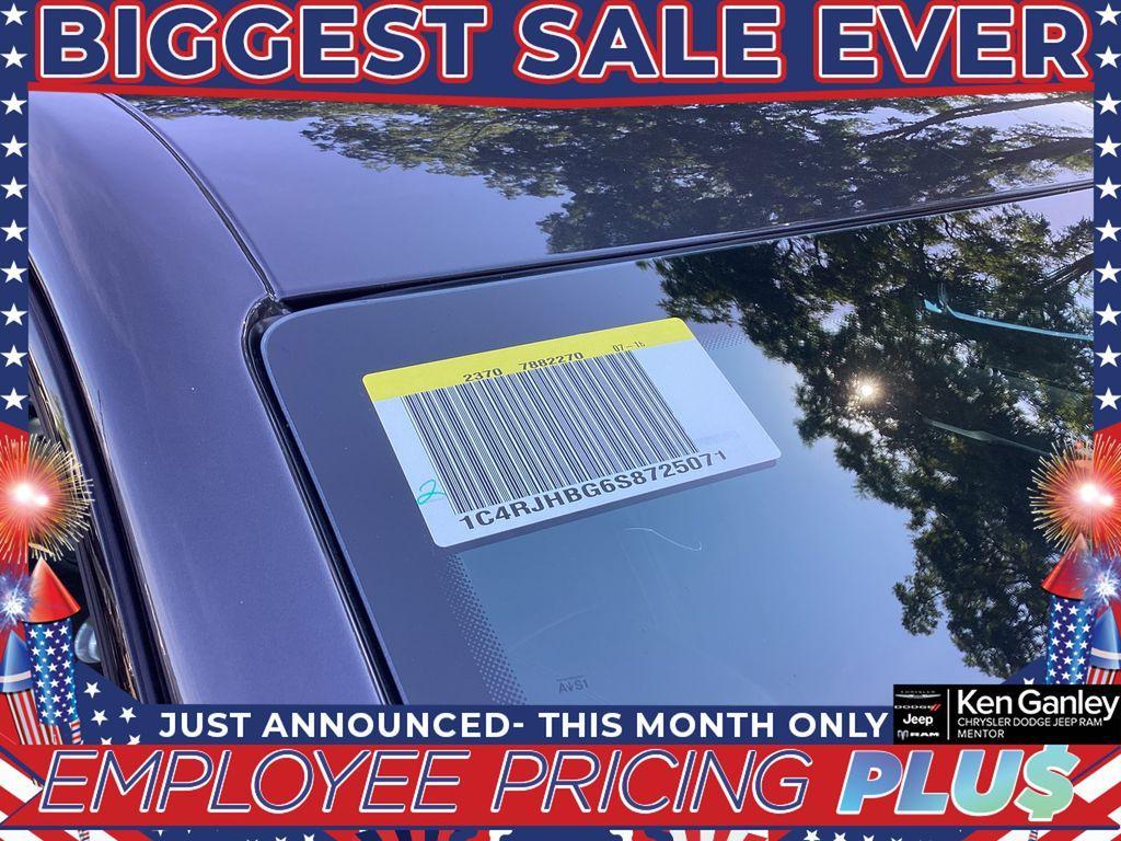 new 2025 Jeep Grand Cherokee car, priced at $47,676