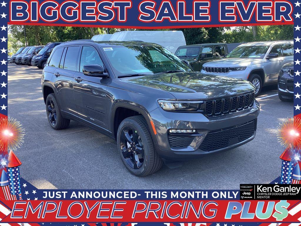 new 2025 Jeep Grand Cherokee car, priced at $47,676