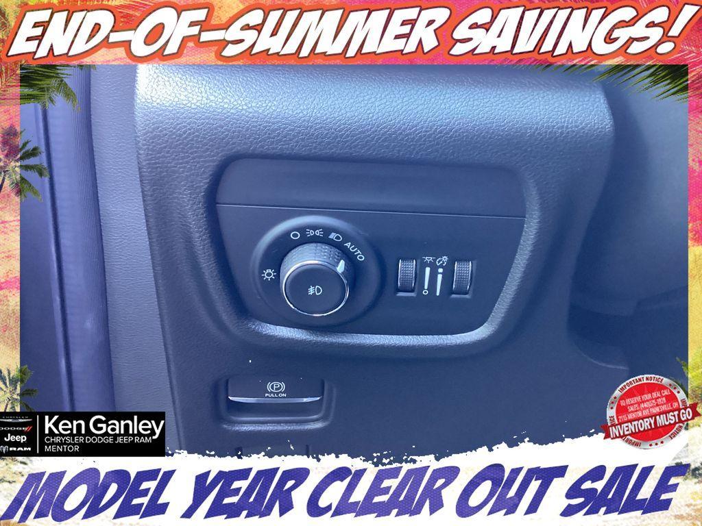 new 2025 Jeep Grand Cherokee car, priced at $46,576