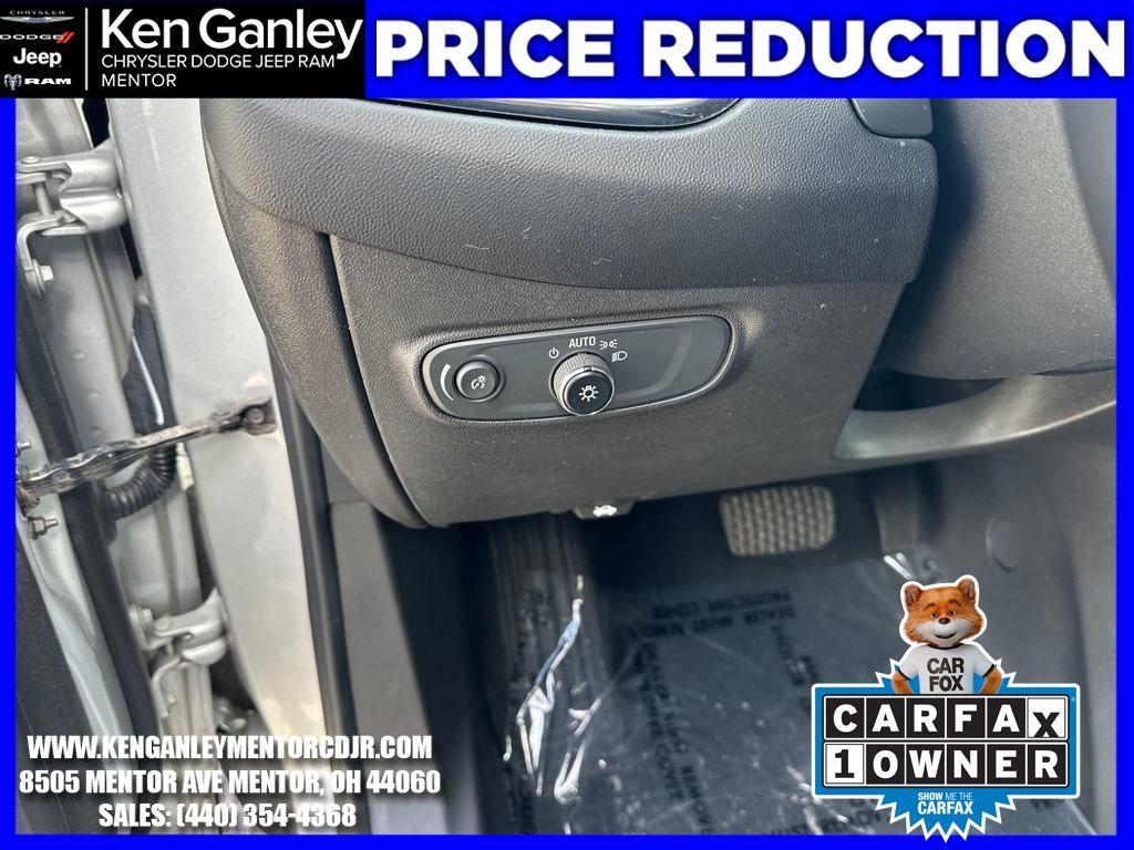 used 2022 Chevrolet Equinox car, priced at $21,800