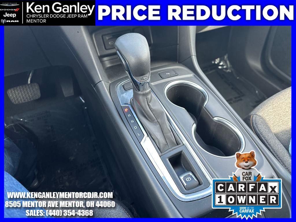 used 2022 Chevrolet Equinox car, priced at $21,800