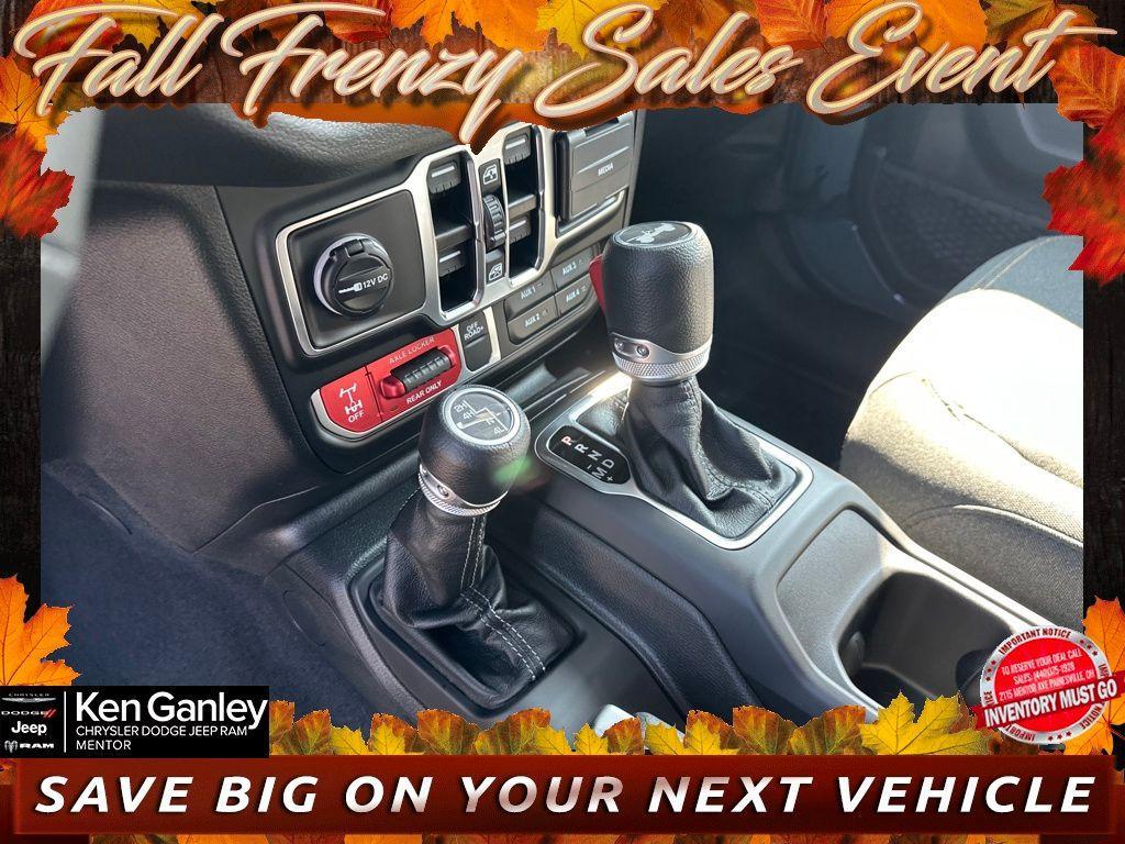 new 2025 Jeep Wrangler car, priced at $53,670