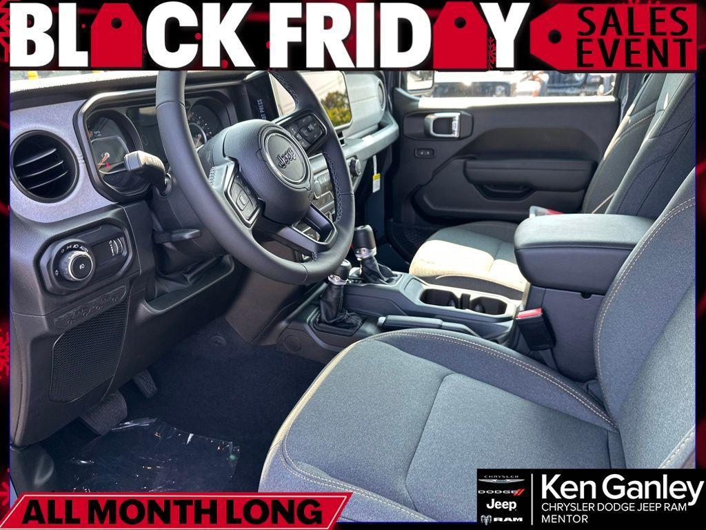 new 2025 Jeep Wrangler car, priced at $51,170