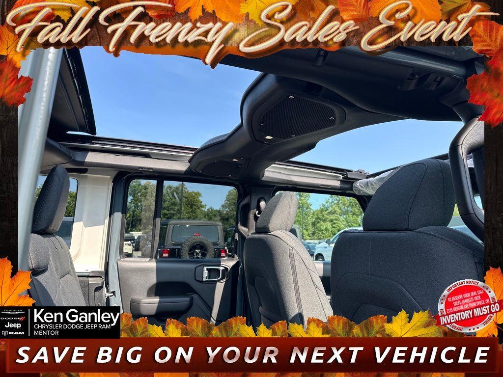 new 2025 Jeep Wrangler car, priced at $53,670