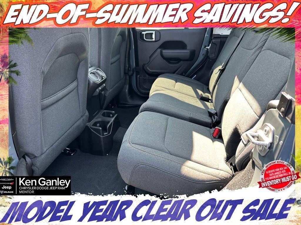 new 2025 Jeep Wrangler car, priced at $59,375