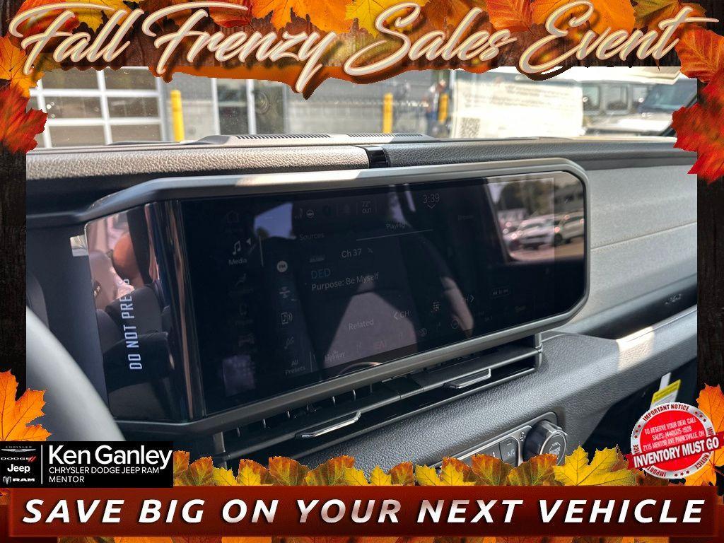 new 2025 Jeep Wrangler car, priced at $53,670