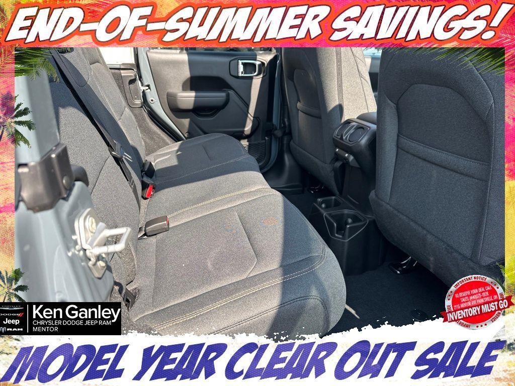 new 2025 Jeep Wrangler car, priced at $59,375