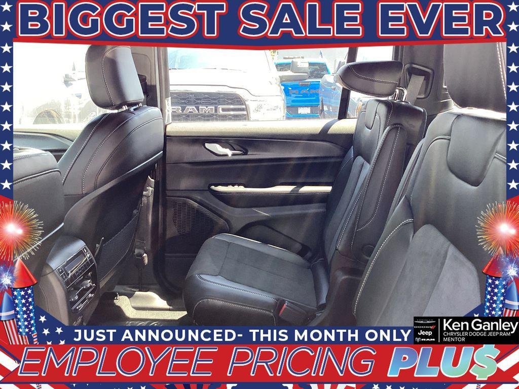 new 2025 Jeep Grand Cherokee L car, priced at $43,452