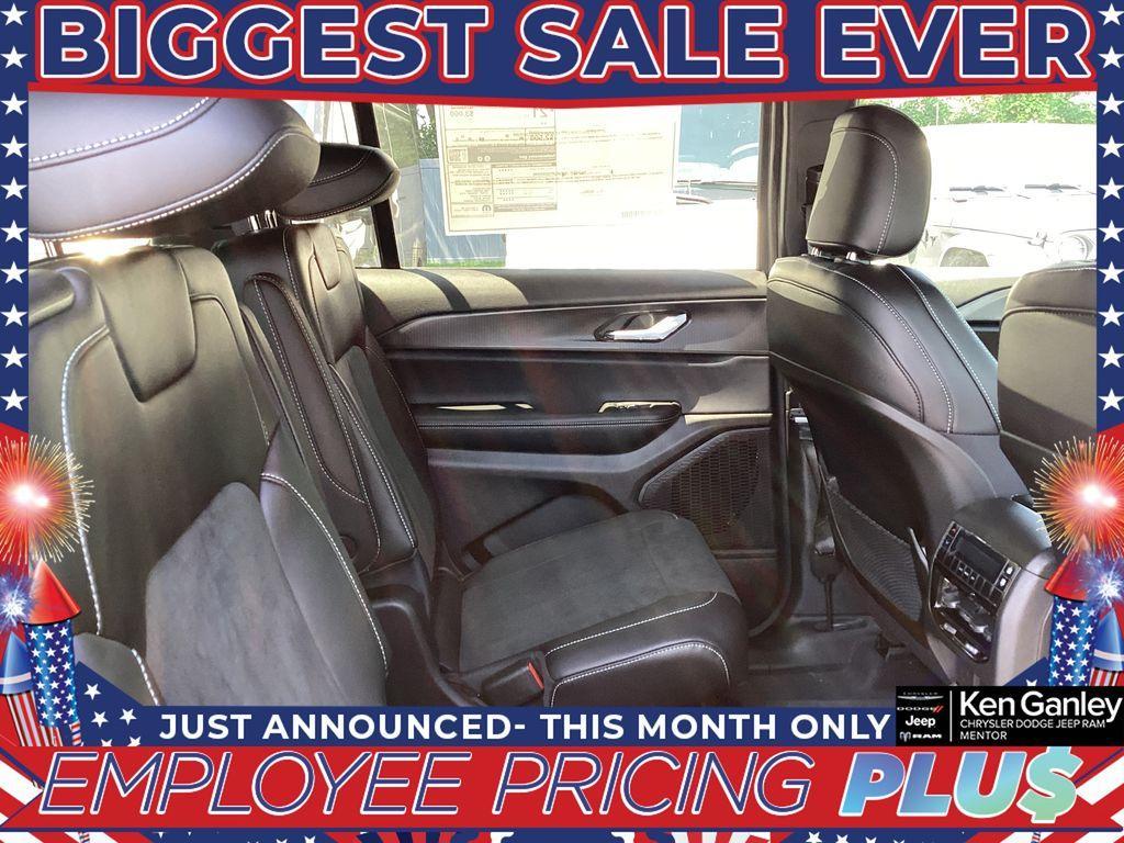 new 2025 Jeep Grand Cherokee L car, priced at $43,452