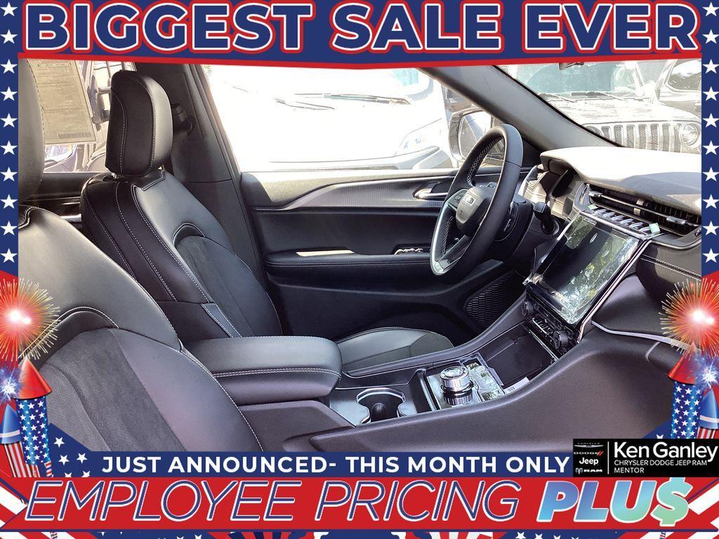 new 2025 Jeep Grand Cherokee L car, priced at $43,452