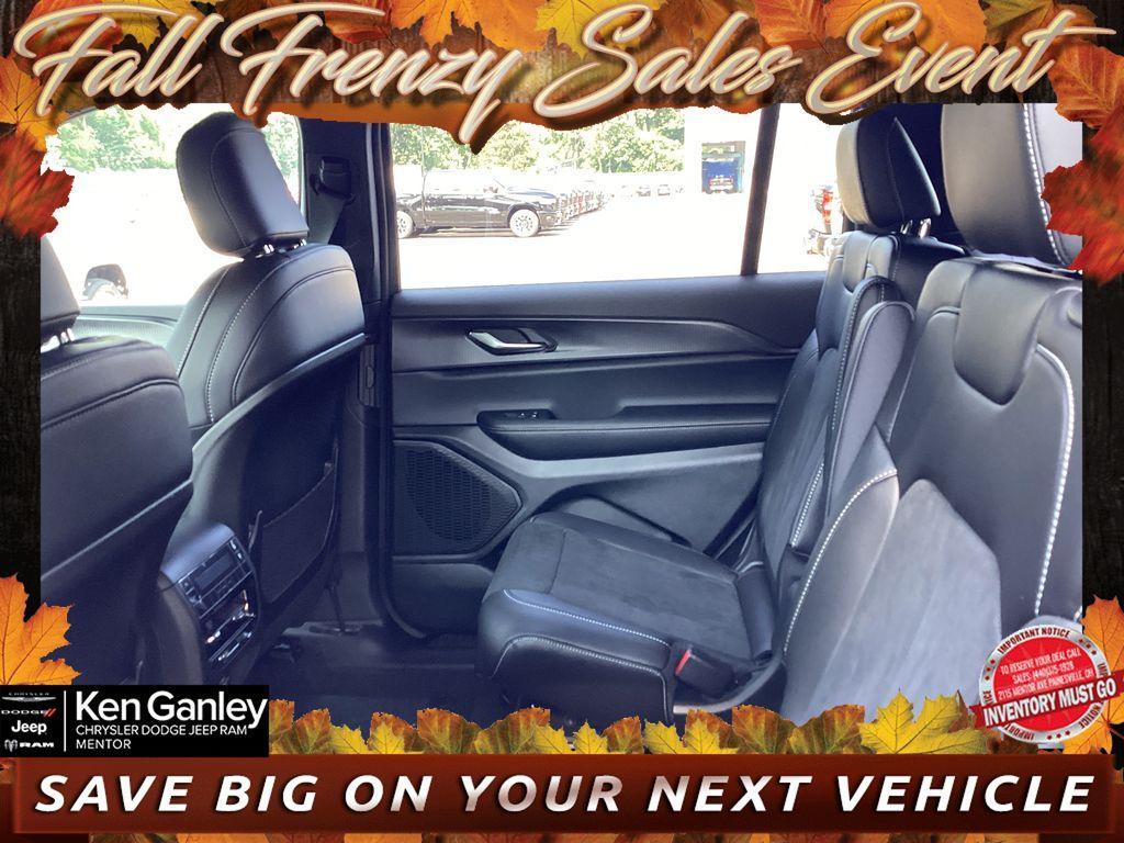 new 2025 Jeep Grand Cherokee L car, priced at $42,152
