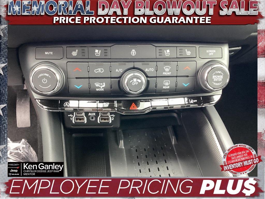 new 2025 Dodge Durango car, priced at $44,481