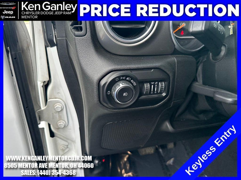 used 2020 Jeep Wrangler Unlimited car, priced at $27,500