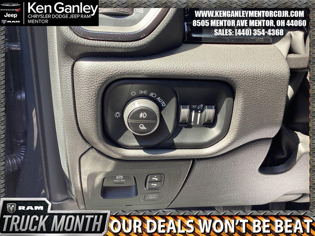 new 2025 Ram 1500 car, priced at $61,397
