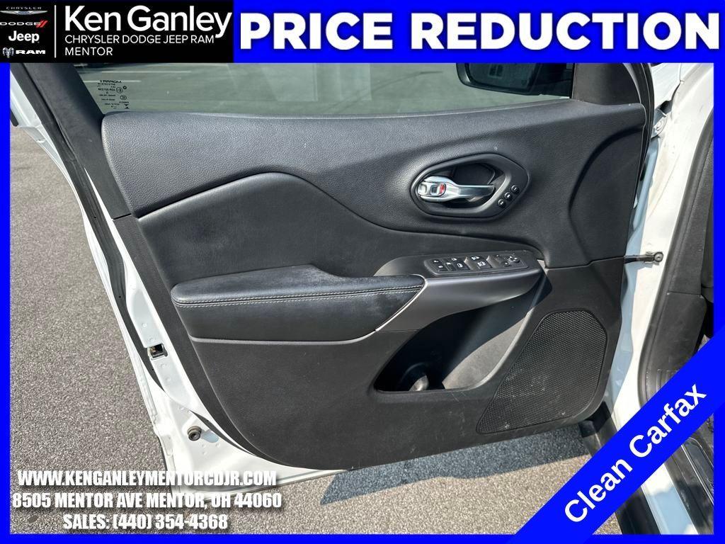 used 2019 Jeep Cherokee car, priced at $18,500