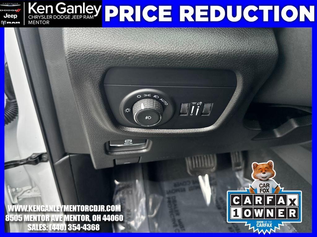 used 2024 Jeep Grand Cherokee car, priced at $41,600