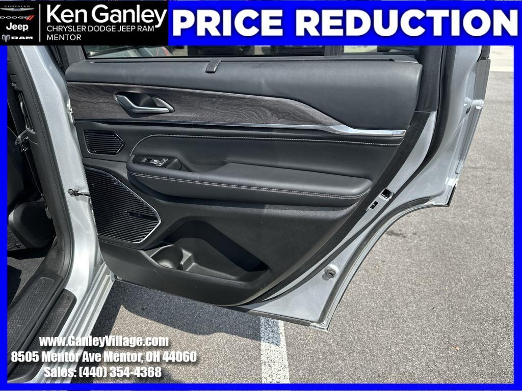 used 2021 Jeep Grand Cherokee L car, priced at $37,600