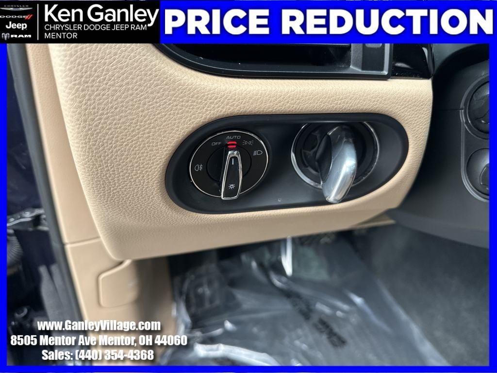 used 2022 Porsche Macan car, priced at $44,700