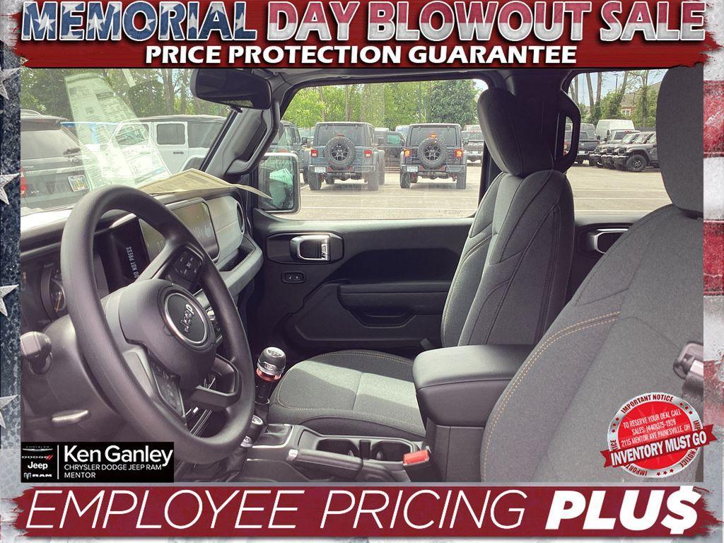 new 2025 Jeep Wrangler car, priced at $35,505