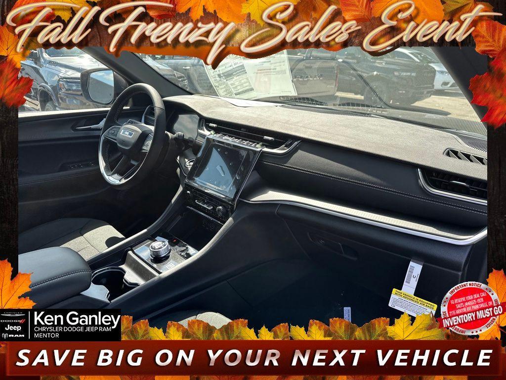 new 2025 Jeep Grand Cherokee L car, priced at $41,225