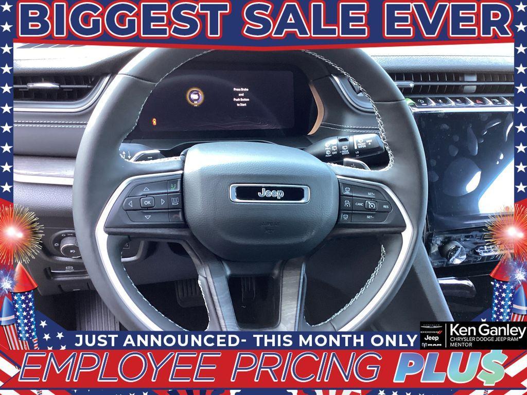 new 2025 Jeep Grand Cherokee car, priced at $47,576