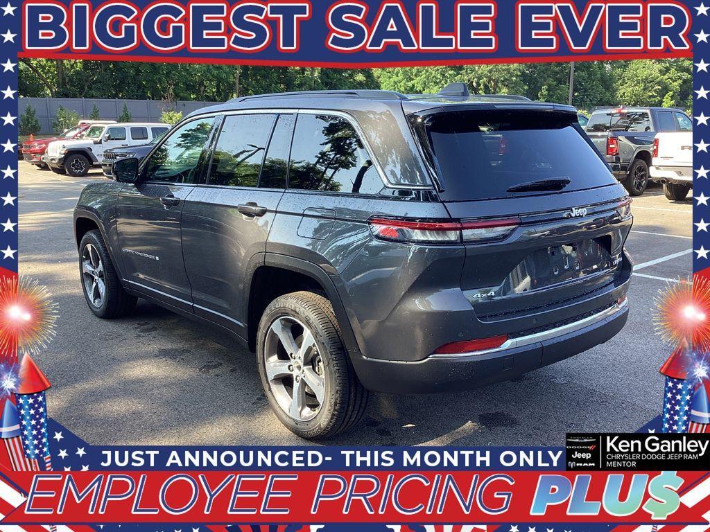 new 2025 Jeep Grand Cherokee car, priced at $47,576