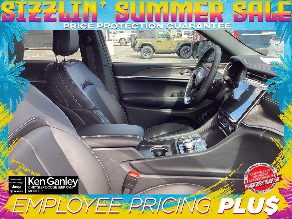 new 2025 Jeep Grand Cherokee L car, priced at $43,841