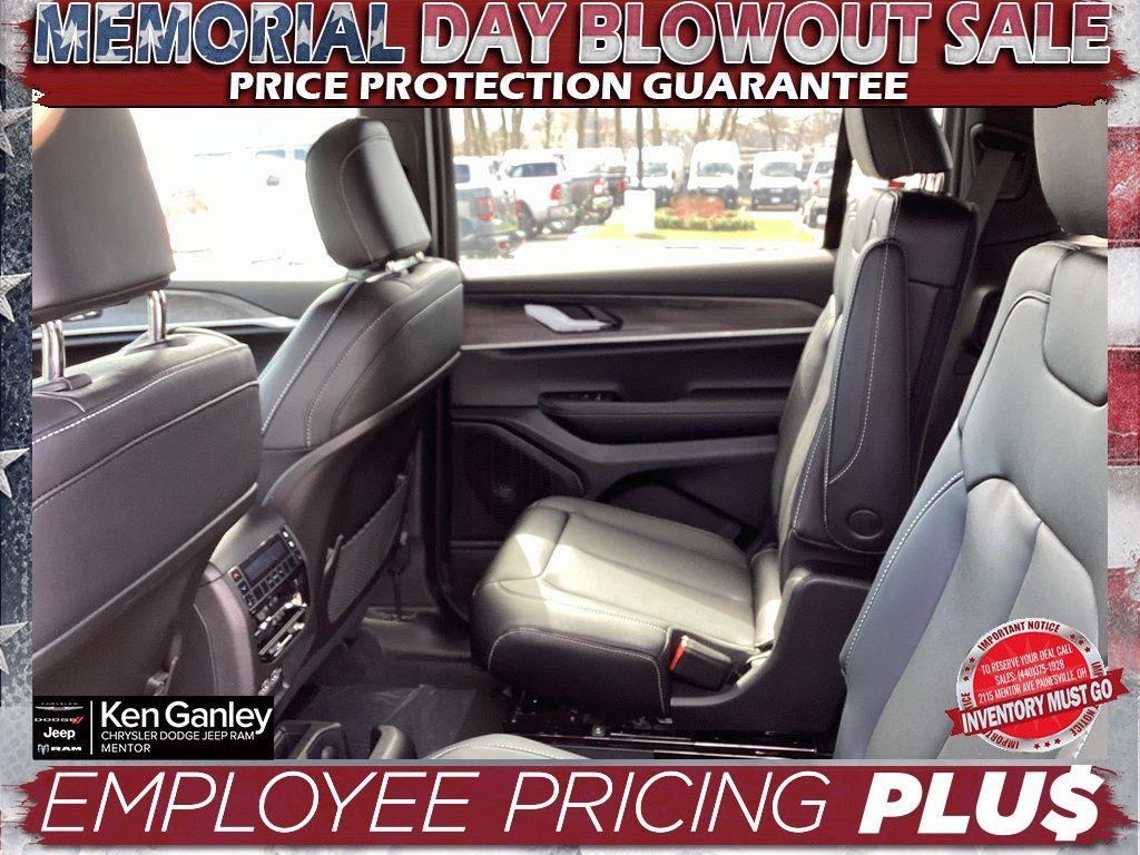 new 2025 Jeep Grand Cherokee L car, priced at $43,591