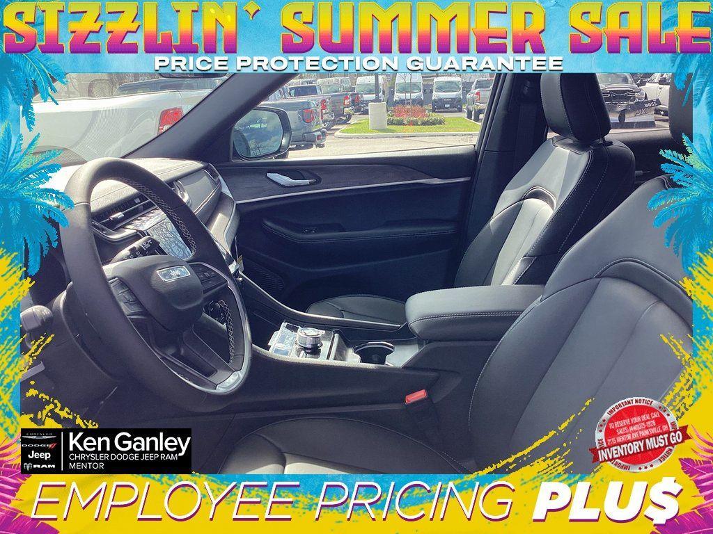 new 2025 Jeep Grand Cherokee L car, priced at $43,841