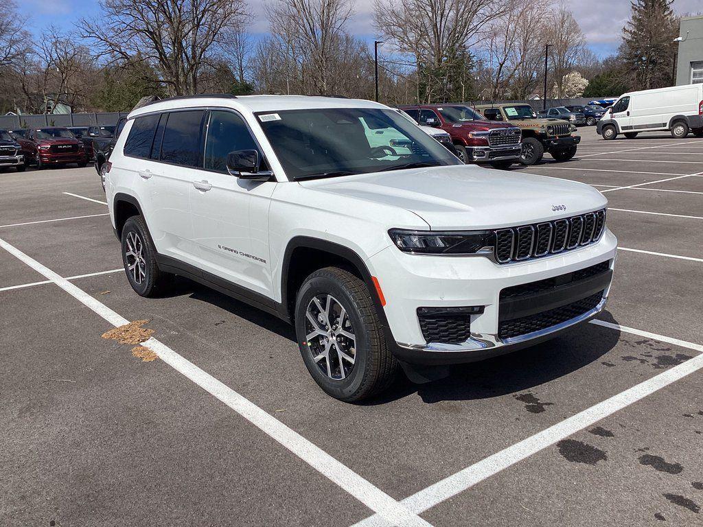 new 2025 Jeep Grand Cherokee L car, priced at $43,591