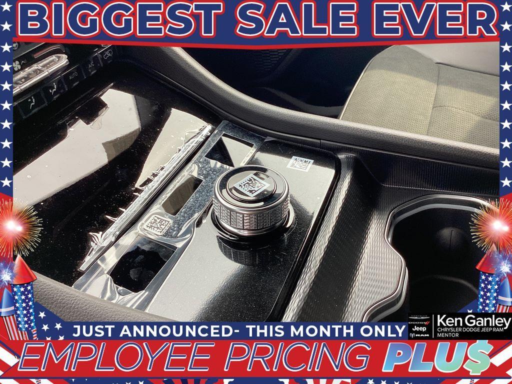 new 2025 Jeep Grand Cherokee L car, priced at $43,452